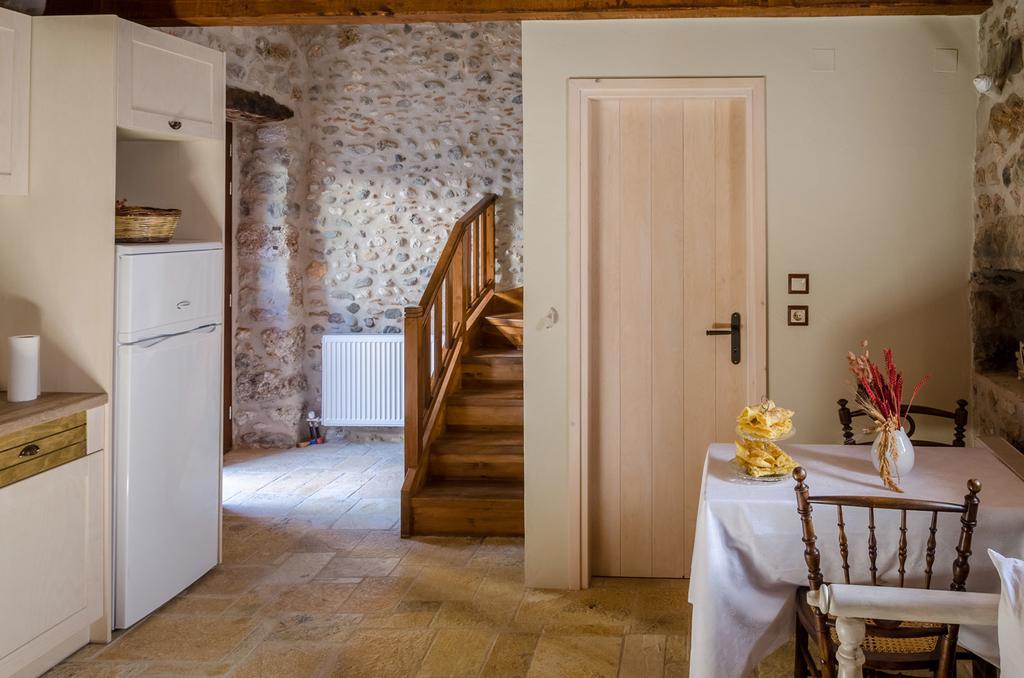 Ev Zin Folia Apartman Leonídio Szoba fotó